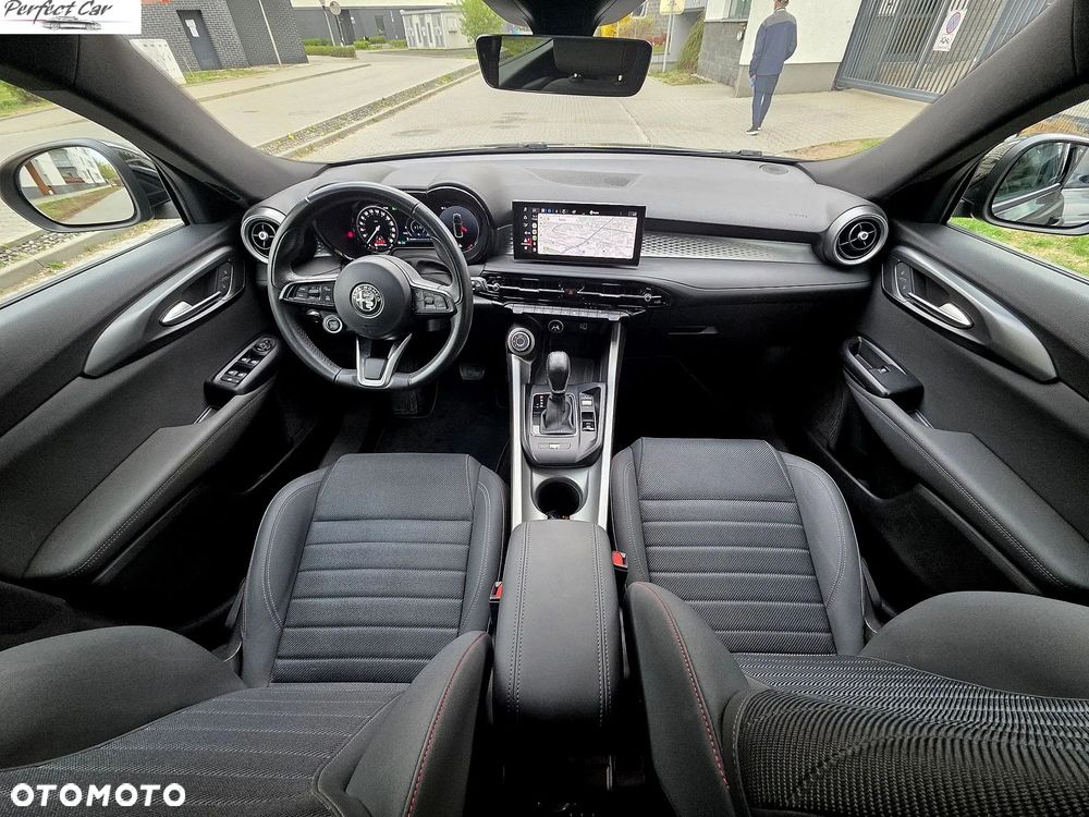 Alfa Romeo Tonale ver-1-5-t4-gse-mhev-sprint-dct - 12