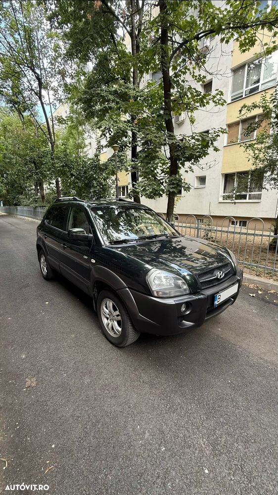 Hyundai Tucson 2.0 CRDI VGT 4WD - 2