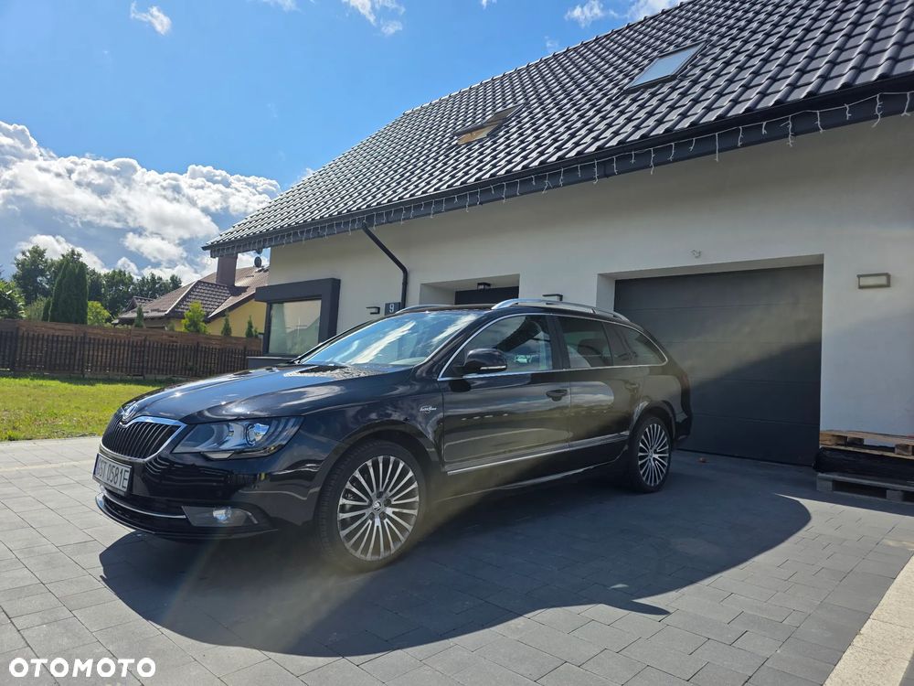Skoda Superb 2.0 TDI 4x4 L&K DSG - 1