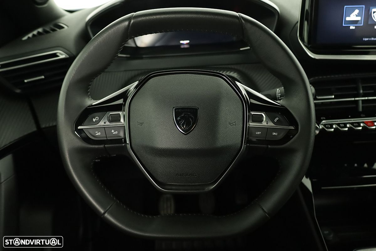 Peugeot 2008 1.2 PureTech Allure - 16