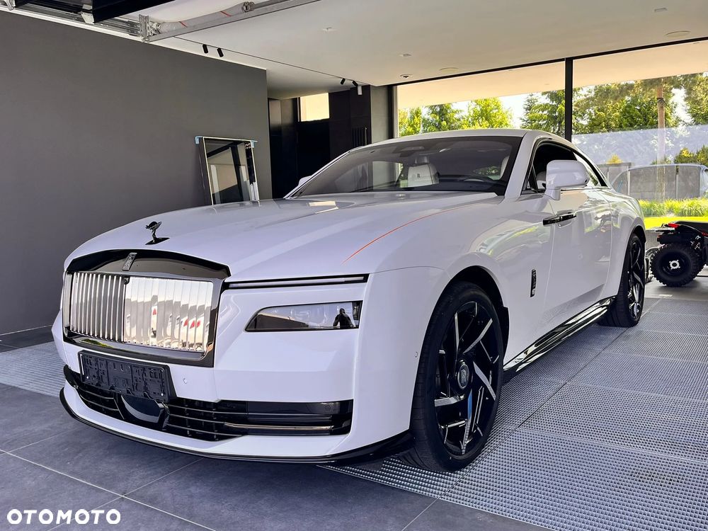 Rolls-Royce Spectre - 8