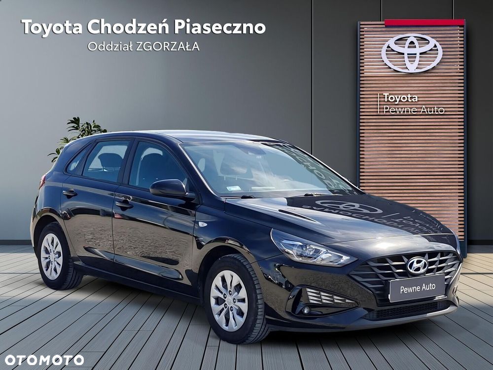 Hyundai i30 1.5 DPI Classic + - 8