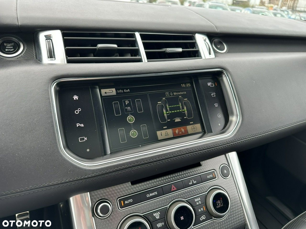 Land Rover Range Rover Sport SDV6 Autobiography Dynamic - 27