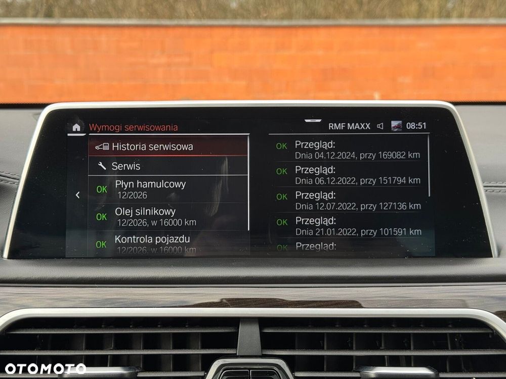 BMW Seria 7 - 41