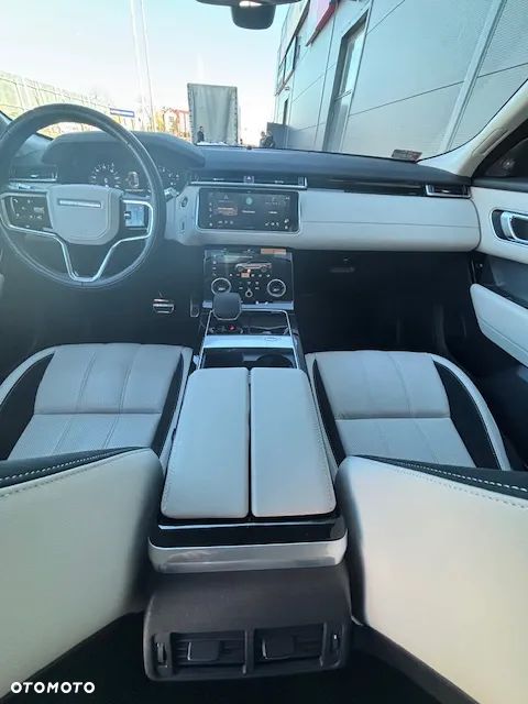 Land Rover Range Rover Velar 2.0 P250 R-Dynamic SE - 17