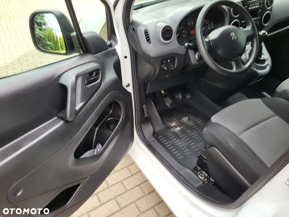 Peugeot Partner - 17
