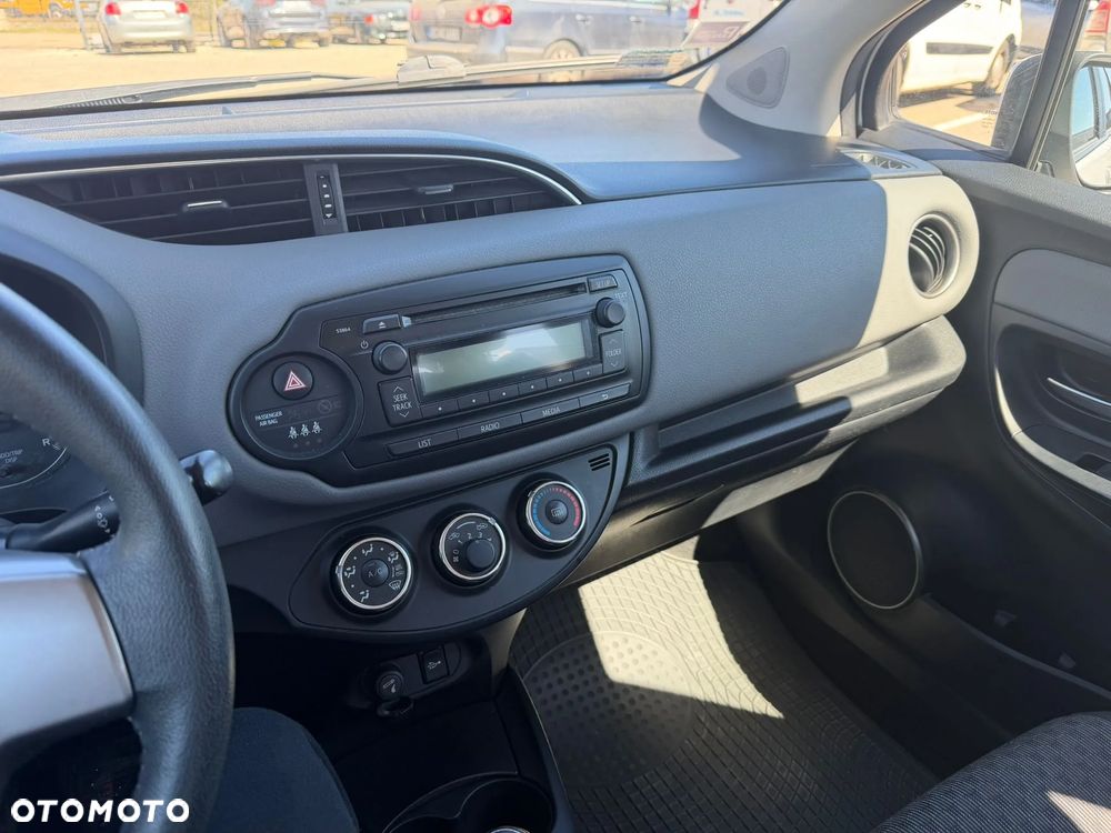 Toyota Yaris 1.0 Active - 7