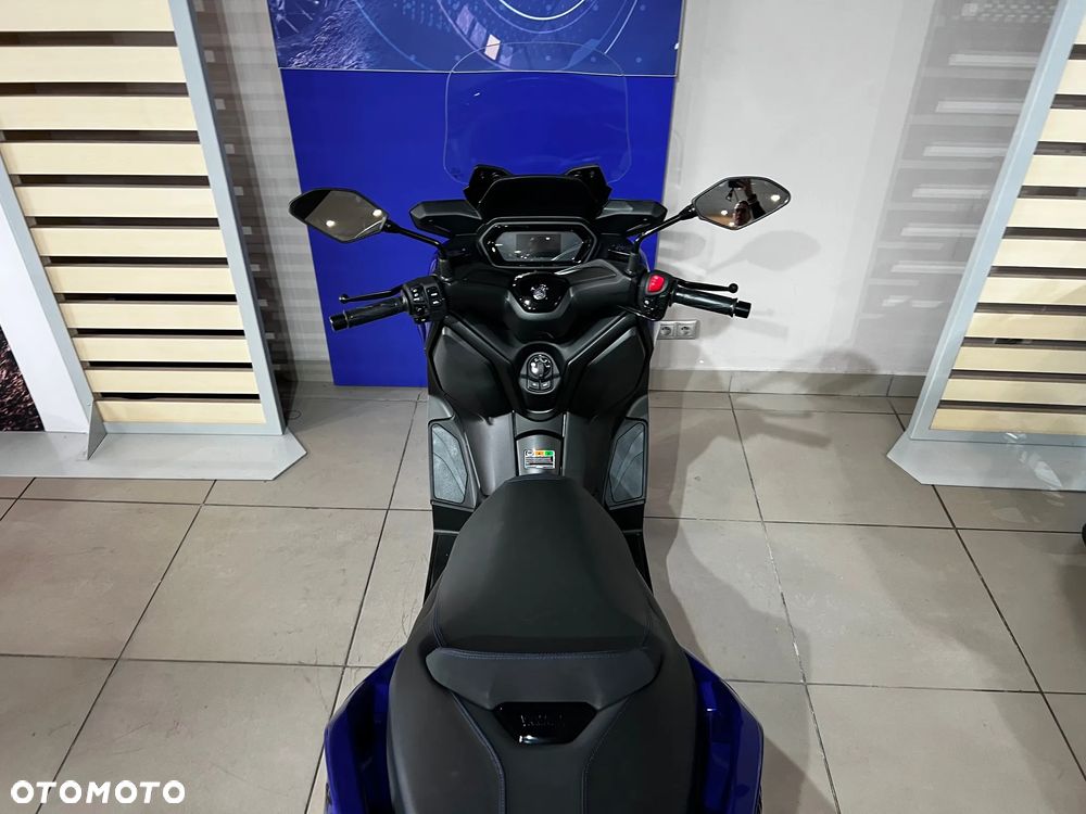 Yamaha X-max - 6