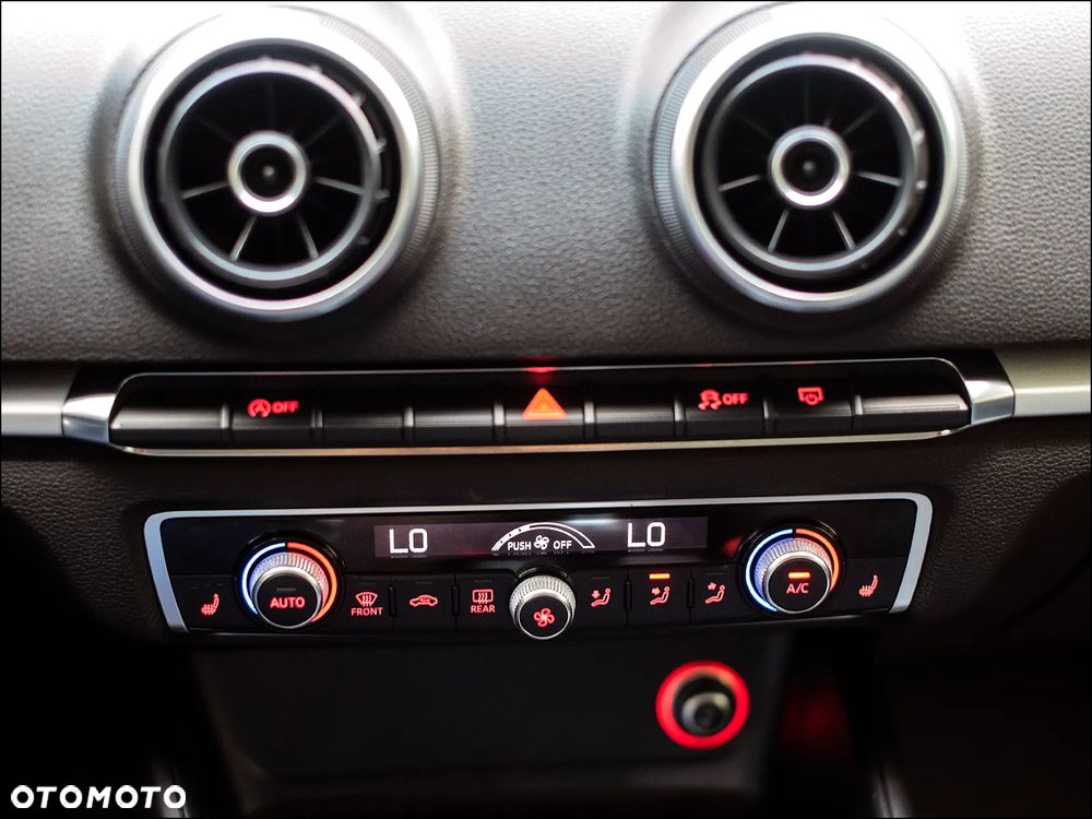 Audi A3 Sportback - 25