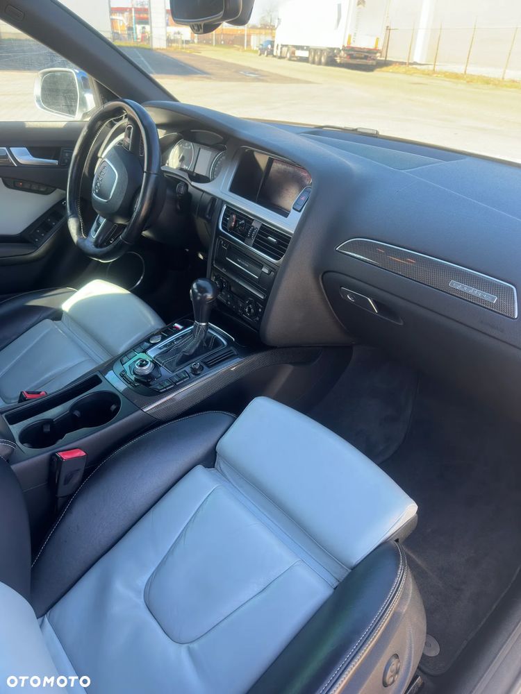 Audi S4 Limousine - 8