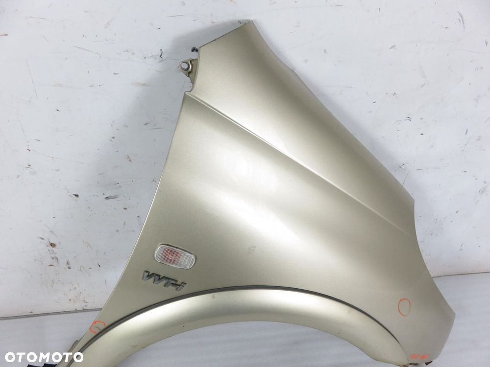 BŁOTNIK PRAWY PRZEDNI TOYOTA YARIS VERSO 583 - 10