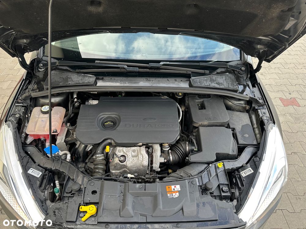 Ford Focus 1.5 TDCi SYNC Edition - 22