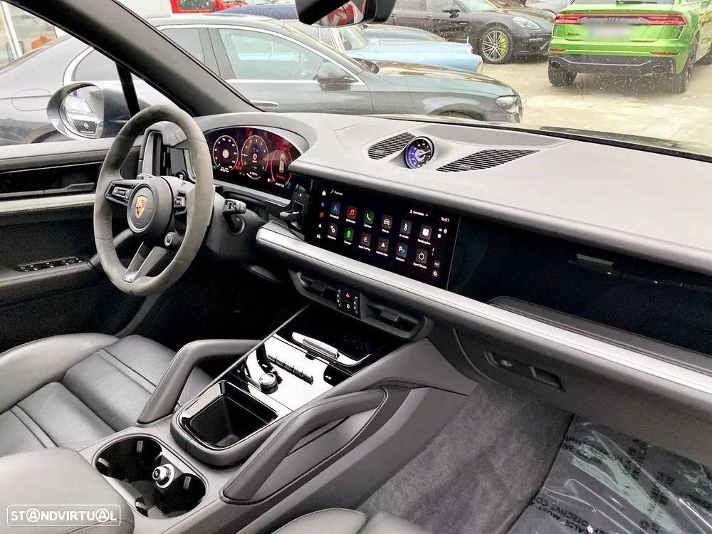 Porsche Cayenne E-Hybrid - 40