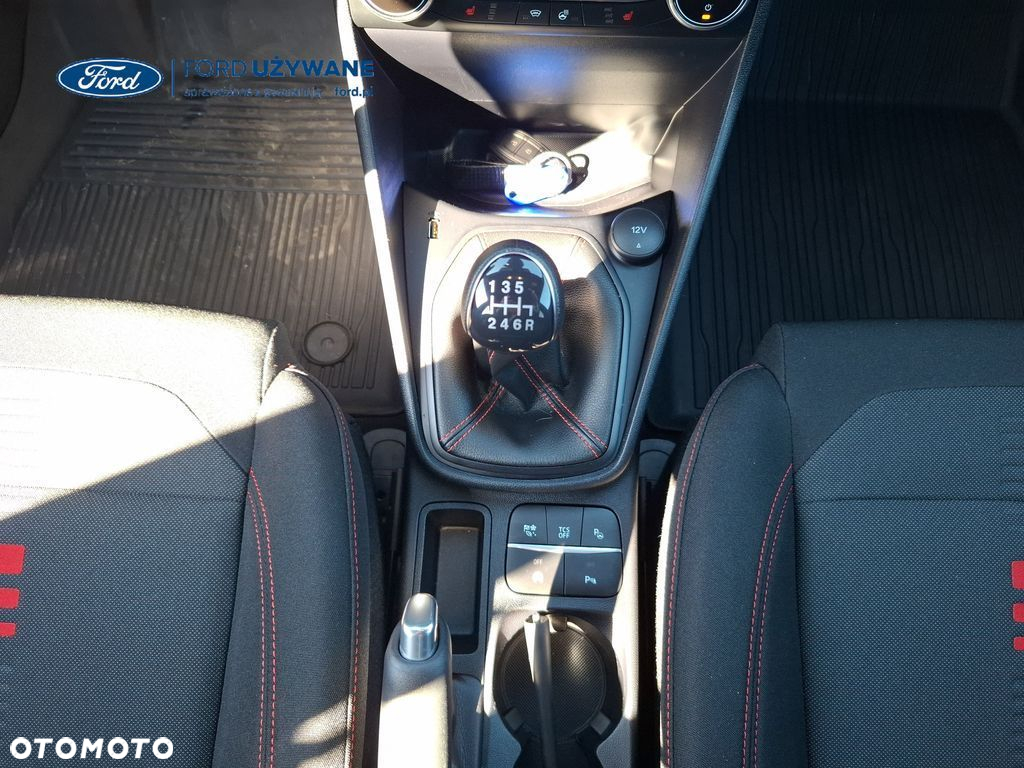 Ford Fiesta - 21