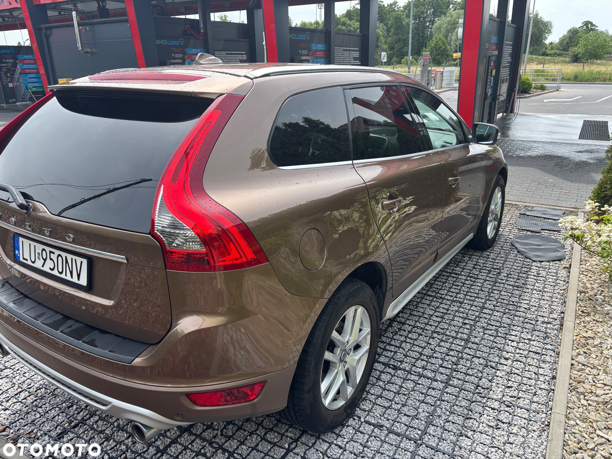 Volvo XC 60 2.4D AWD RDesign - 10
