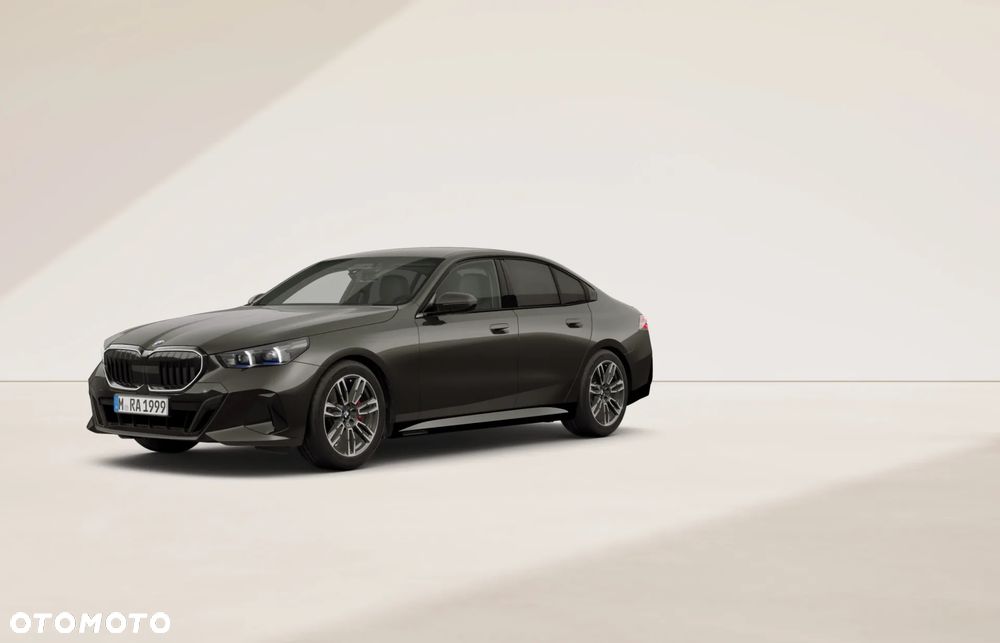 BMW Seria 5 520d xDrive mHEV - 2