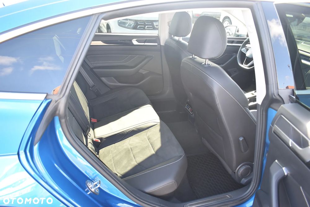 Volkswagen Arteon 2.0 TDI Elegance DSG - 22