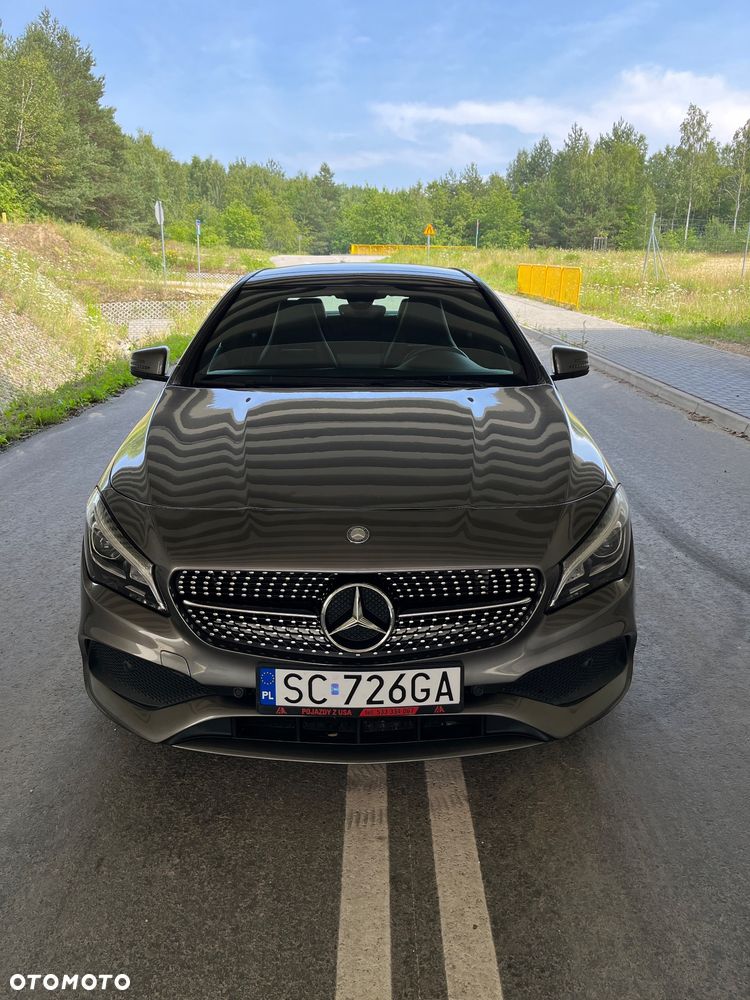 Mercedes-Benz CLA 250 4-Matic AMG Line - 4