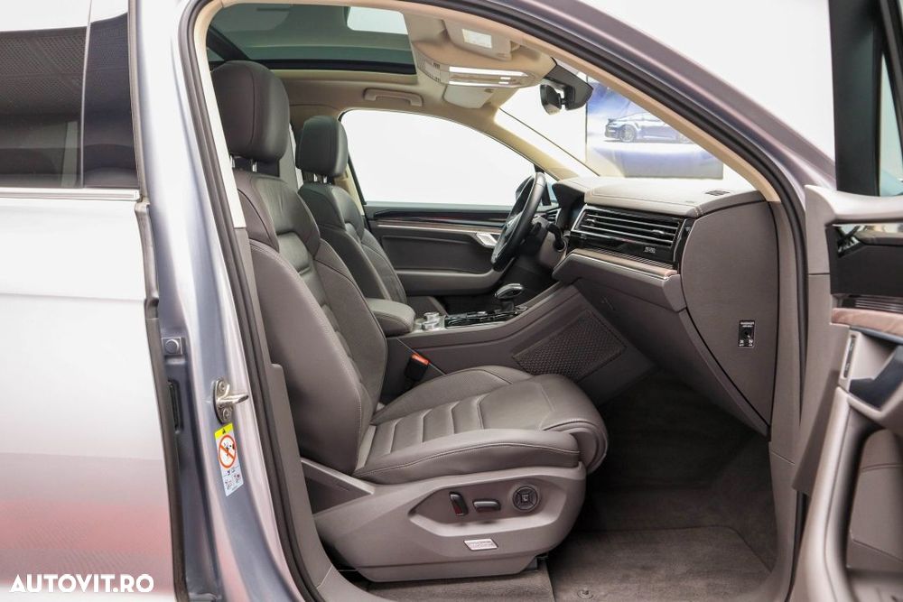 Volkswagen Touareg V6 TSI eHybrid PHEV Elegance - 26