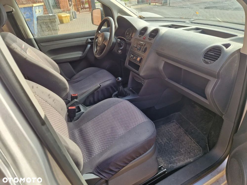 Volkswagen Caddy Trendline Mixt - 8