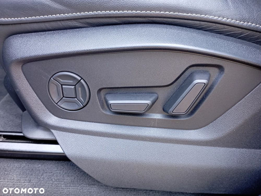 Audi Q8 50 TDI mHEV Quattro Tiptronic - 37