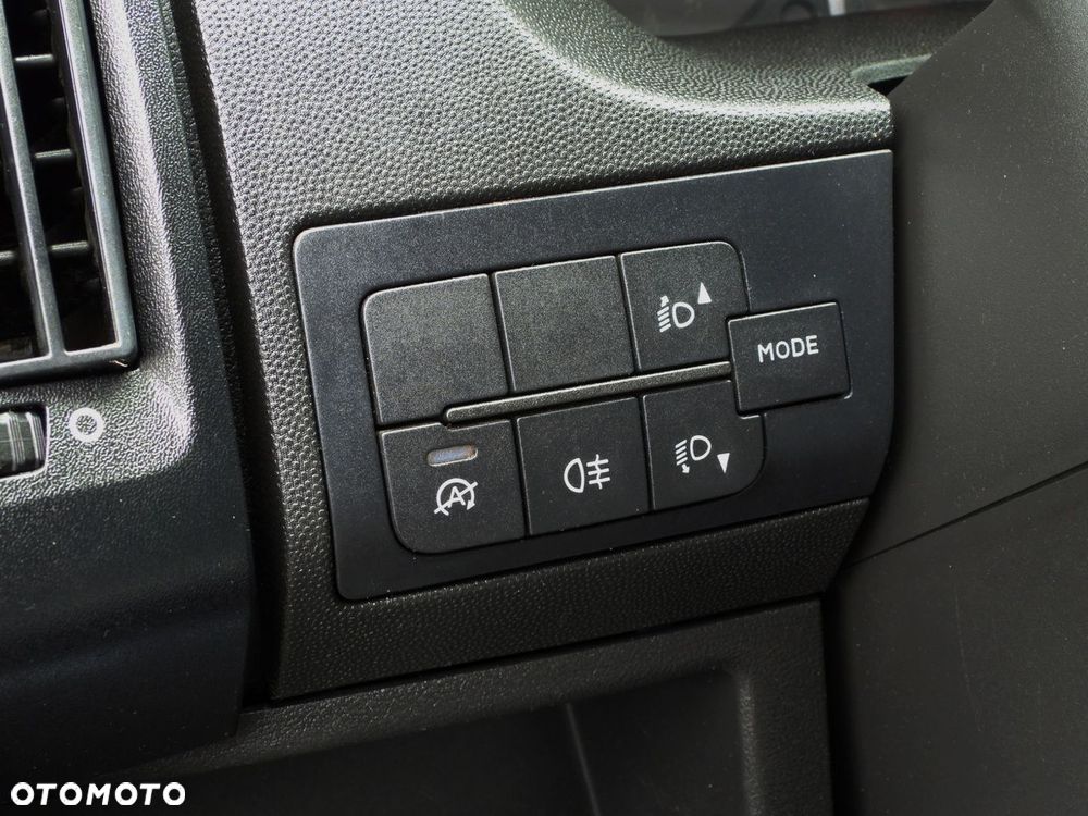 Peugeot BOXER SKRZYNIA PODWÓJNA KABINA DOKA 7 MIEJSC TEMPOMAT KLIMATYZACJA  140KM - 28