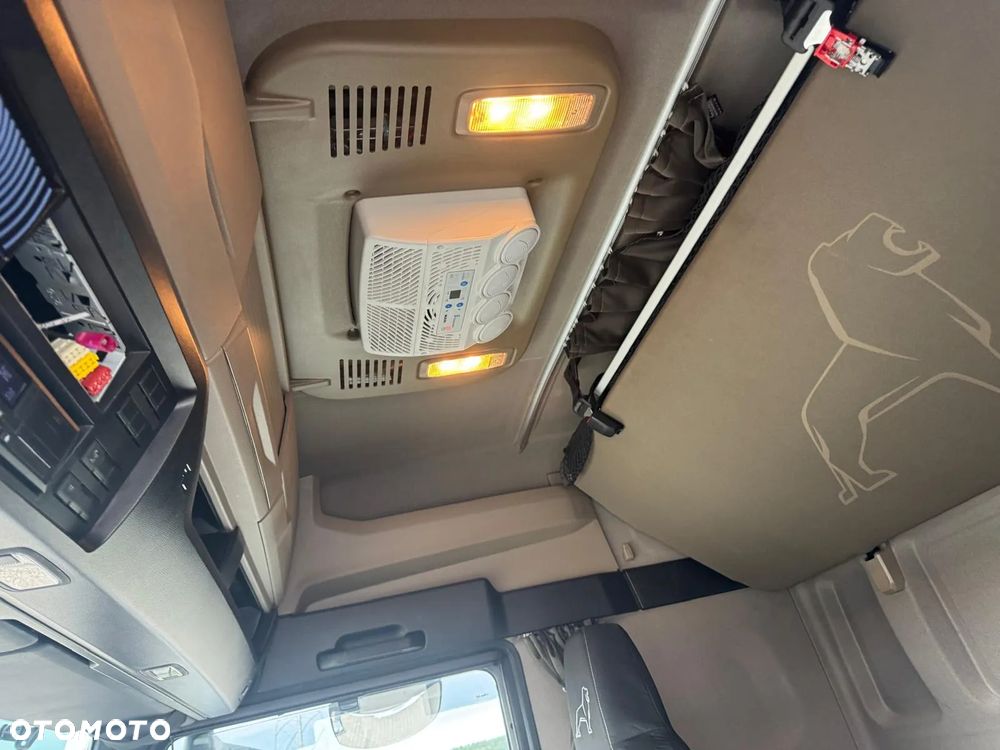 MAN 18.320/ 2020r/ 320Tykm/ 19 PALET/ 9800kg ŁADOWNOŚĆ / SERWISOWANY/ NISKI PRZEBIEG/ WINDA/  SPROWADZONY SERWIS NIEMCY - 34