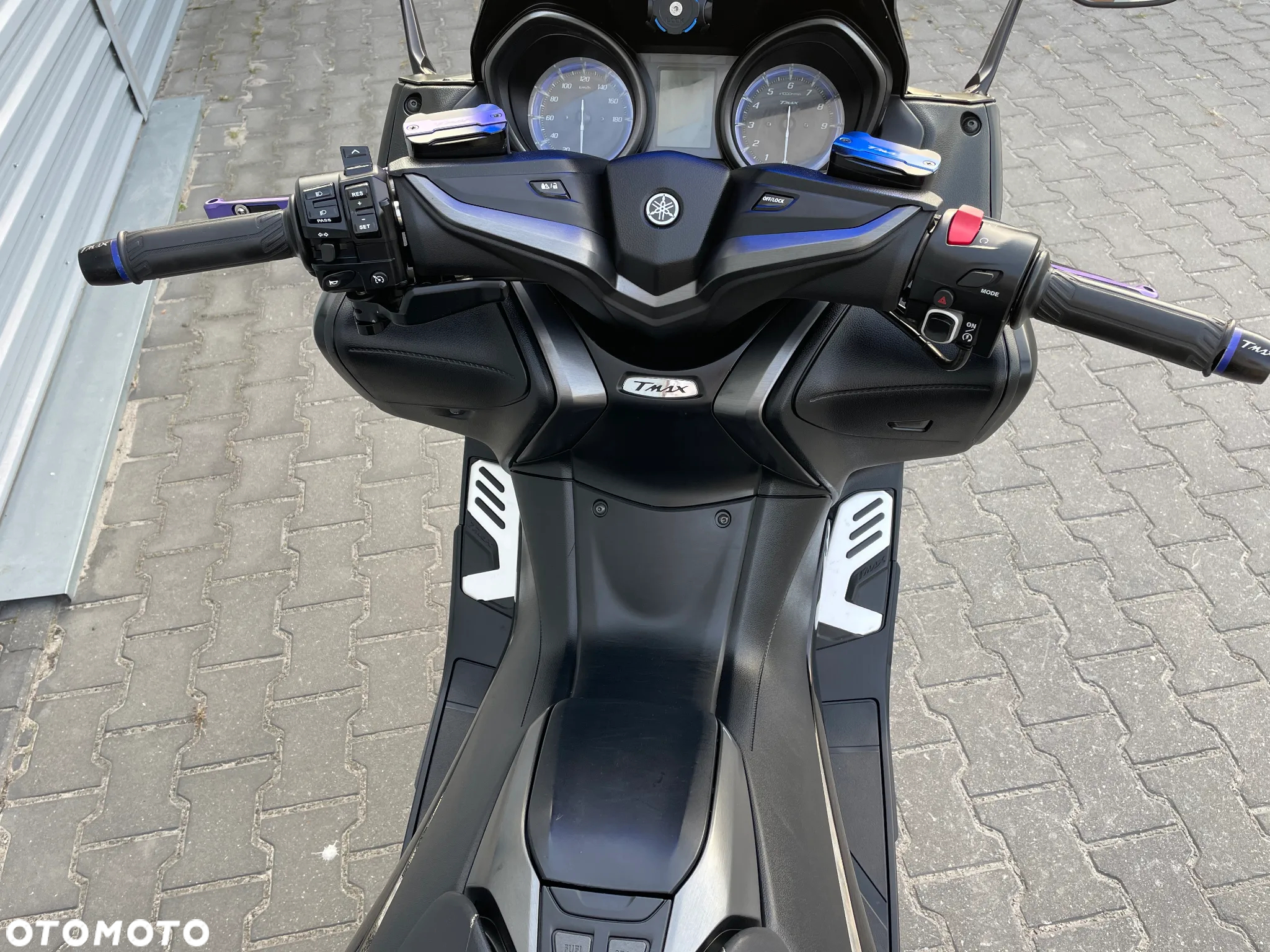 Yamaha Tmax - 5