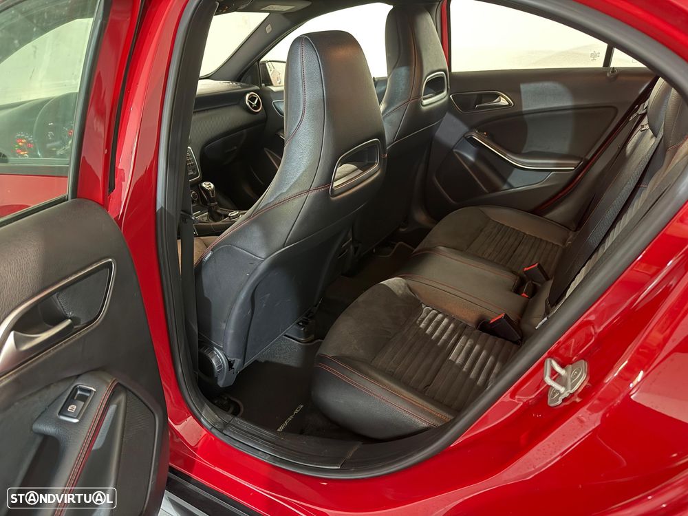 Mercedes-Benz A 200 CDi BE AMG Line - 10