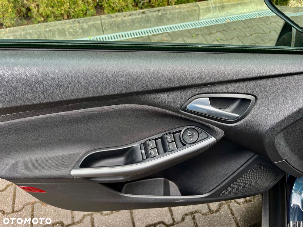 Ford Focus 1.0 EcoBoost 99g Start-Stopp-System SYNC Edition - 13