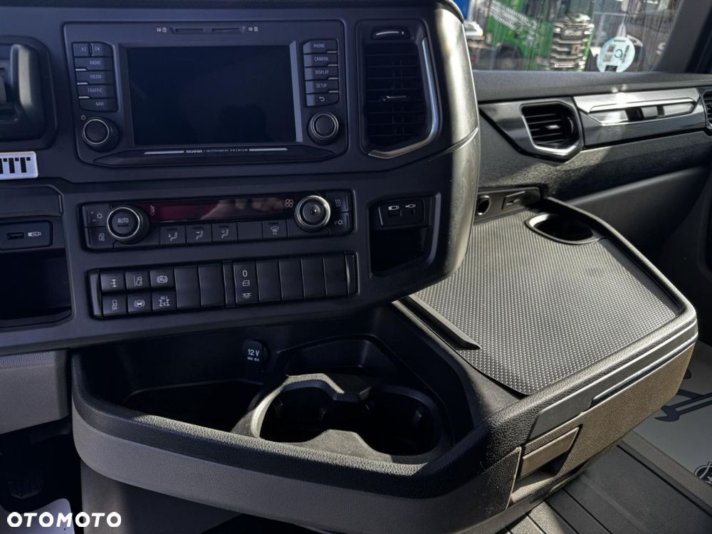 Scania R 450 A4x2LA - 10