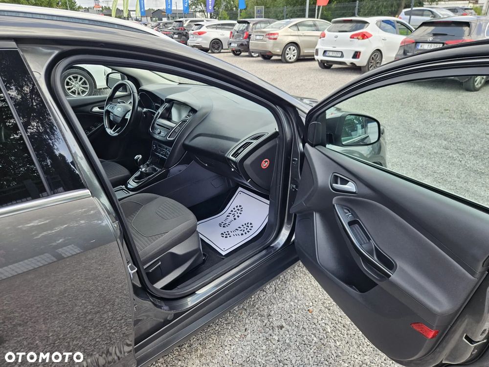Ford Focus 1.5 TDCi DPF Start-Stopp-System Titanium - 30