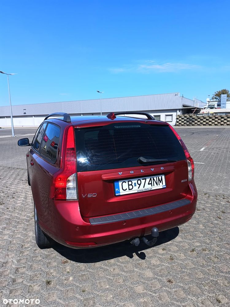 Volvo V50 - 16