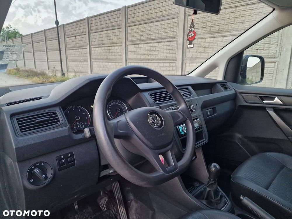 Volkswagen Caddy - 9