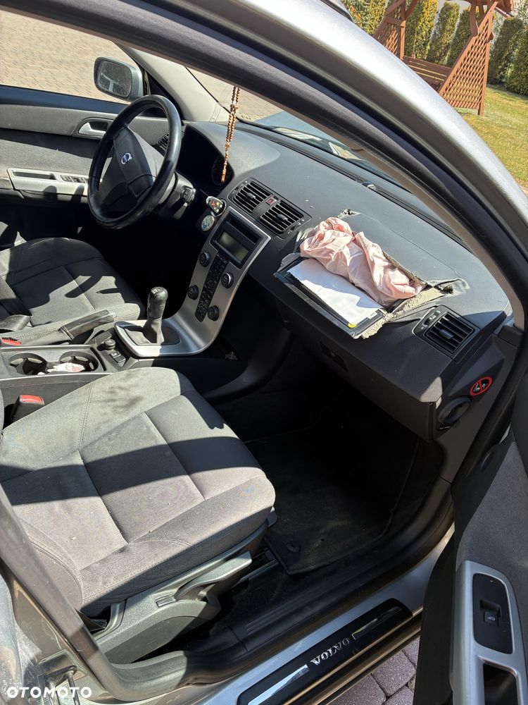 Volvo V50 - 4