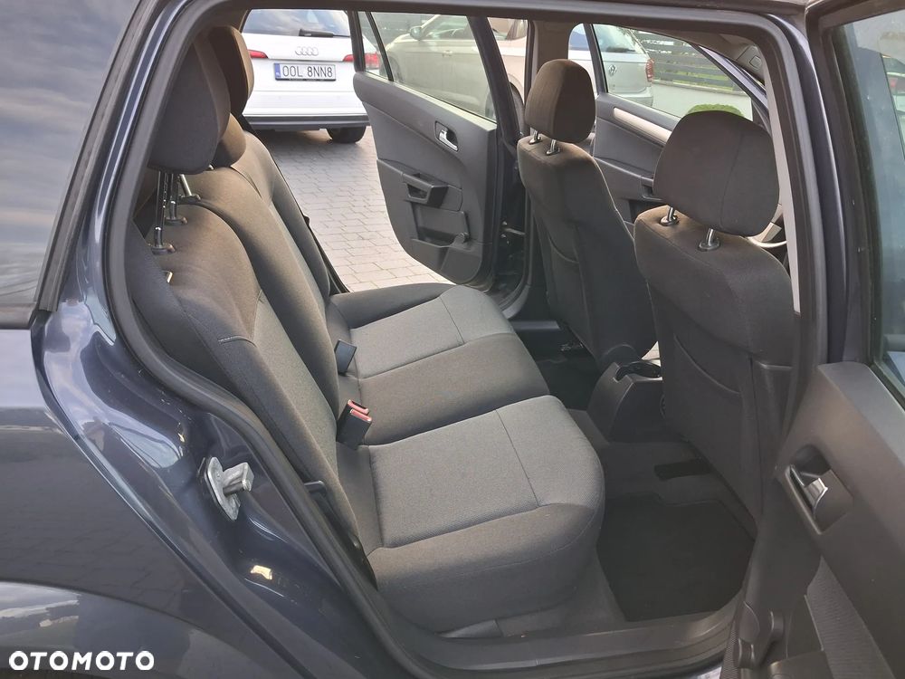 Opel Astra 1.6 Catch me - 9