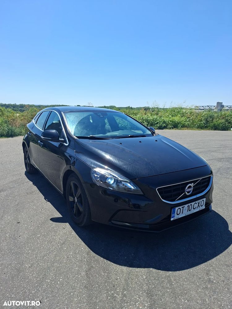 Volvo V40 D2 Summum - 2
