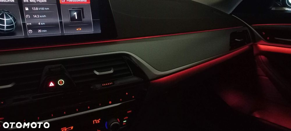 BMW Seria 5 518d - 19