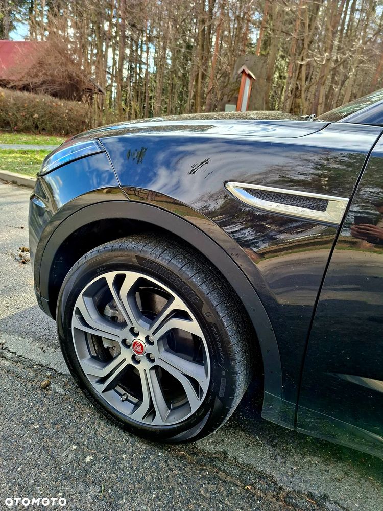 Jaguar E-Pace P200 AWD R-Dynamic SE - 21