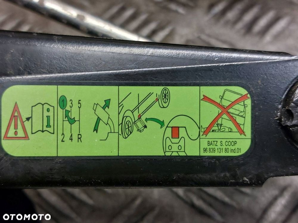 ORGANIZER WKŁAD BAGAŻNIKA + DOJAZDÓWKA 5x112 125/70R16 SEAT ALTEA XL - 5