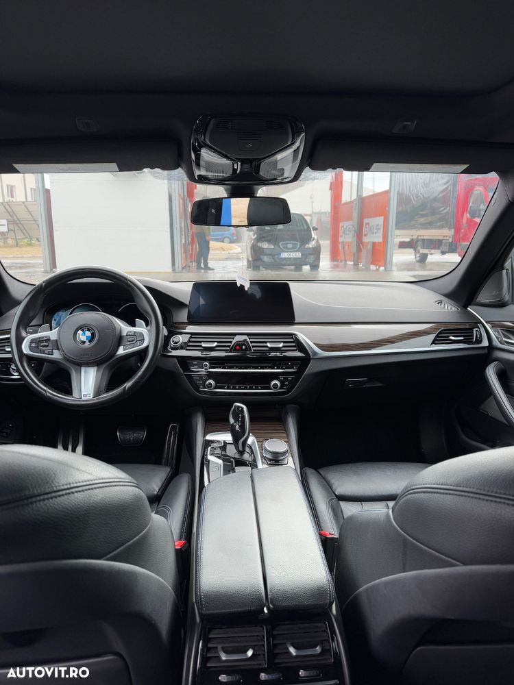 BMW Seria 5 530i AT MHEV - 6