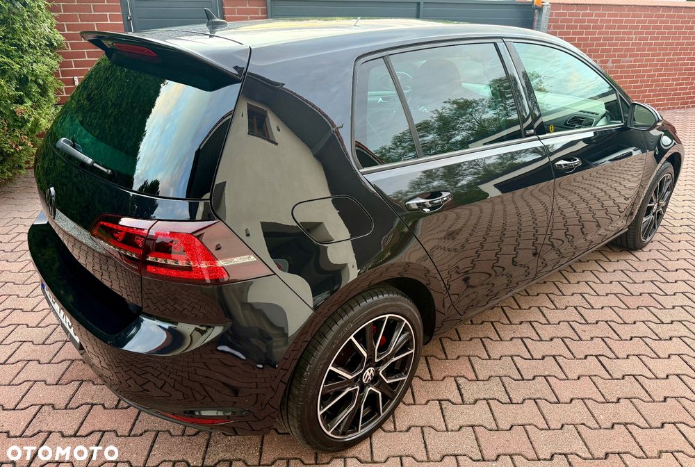 Volkswagen Golf 2.0 TDI BlueMotion Technology DSG Allstar - 3