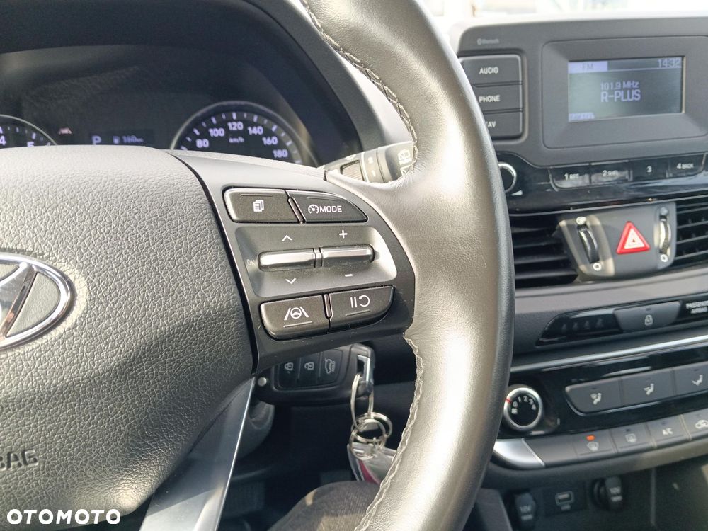 Hyundai i30 1.0 T-GDI Classic + DCT - 19