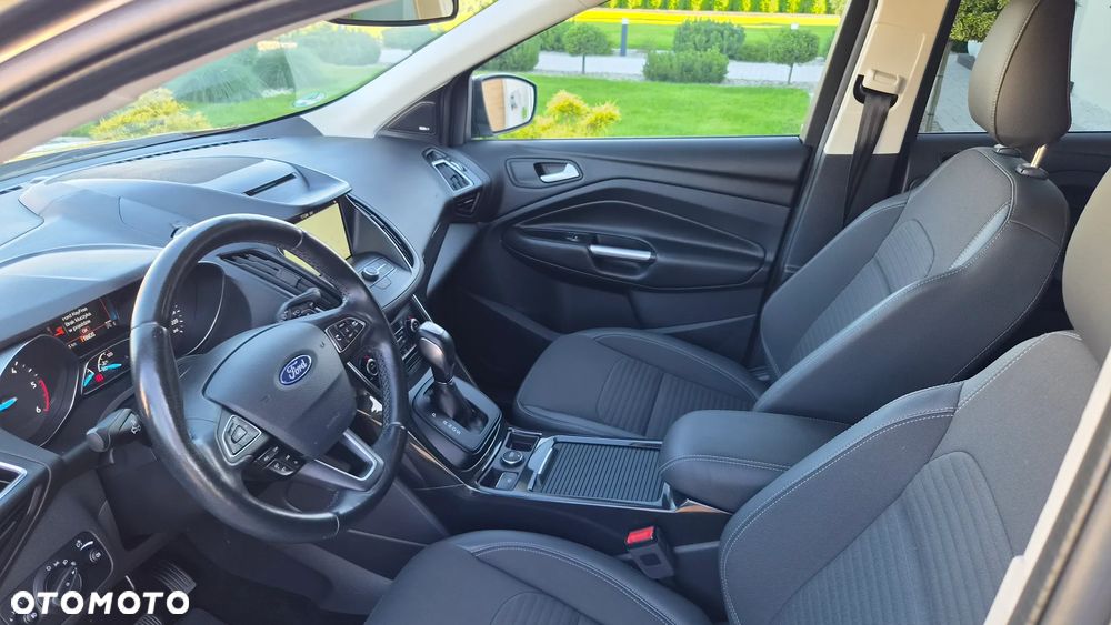 Ford Kuga 2.0 TDCi 4x4 Titanium - 16