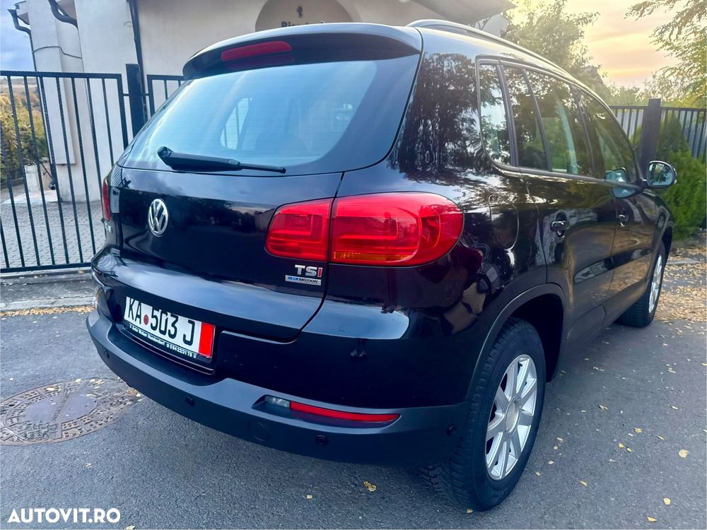 Volkswagen Tiguan 1.4 TSI BlueMotion Technology Exclusive - 35