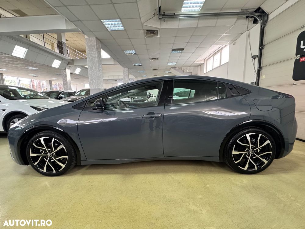 Toyota Prius 2.0 FWD PHEV Exclusive - 12