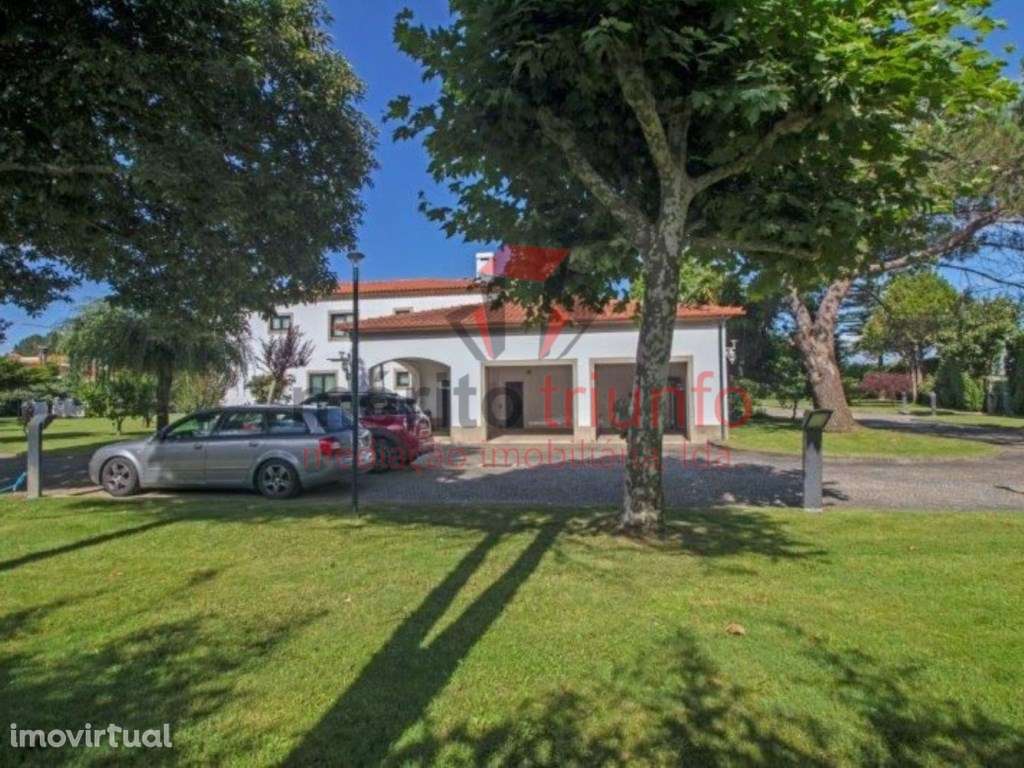 Casa de Luxo com Tipologia T5 a 20 min do Porto - Grande imagem: 5/48