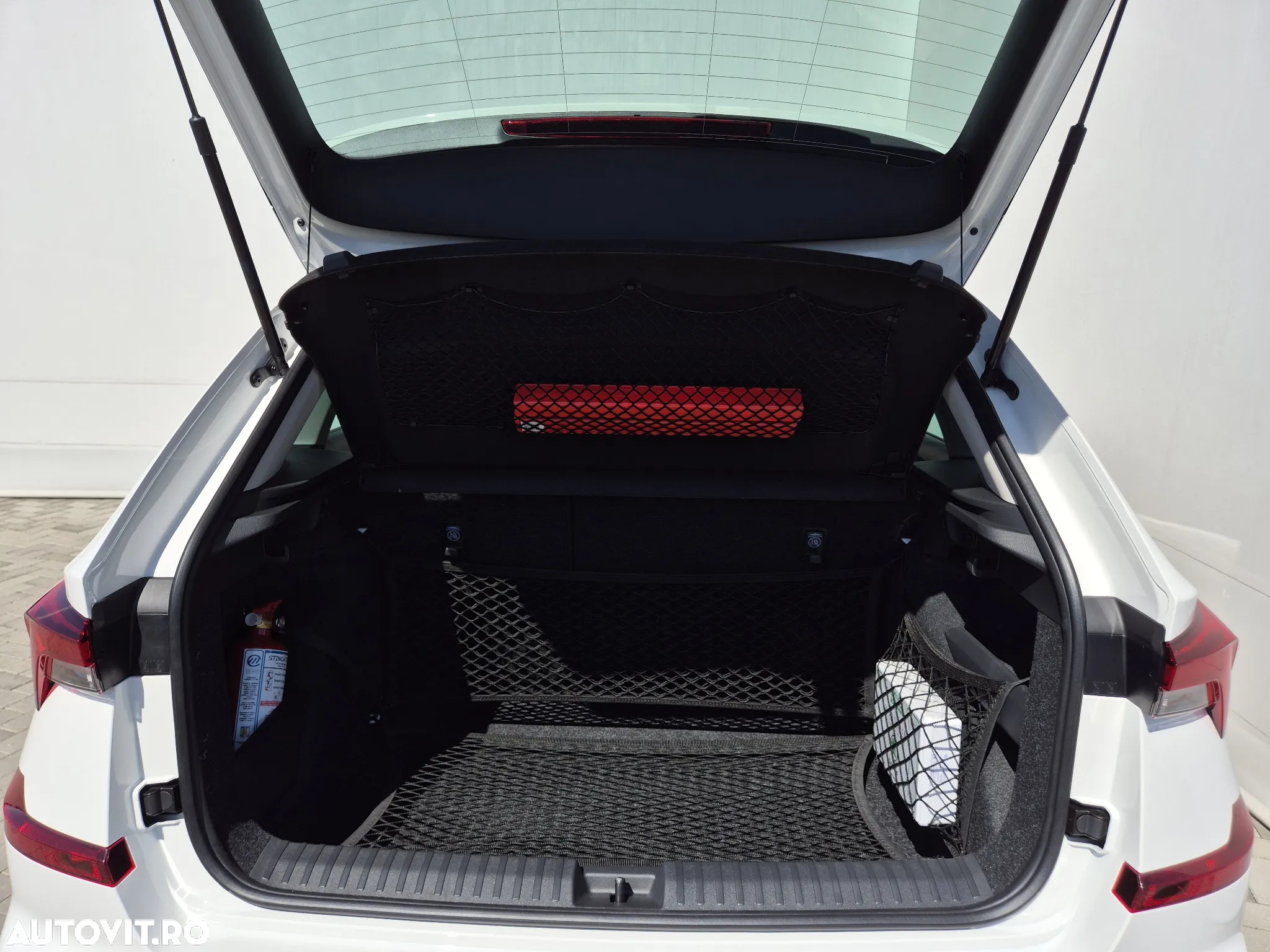 Skoda Kamiq 1.0 TSI DSG Selection - 29