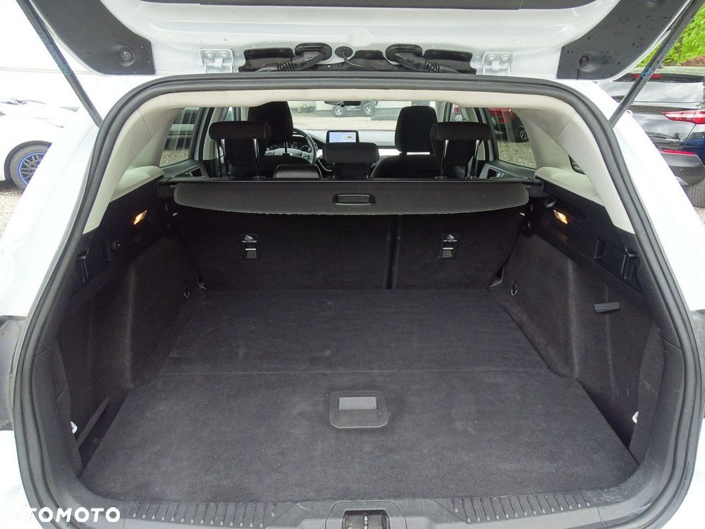 Ford Focus 1.5 EcoBlue Start-Stopp-System ACTIVE DESIGN - 32