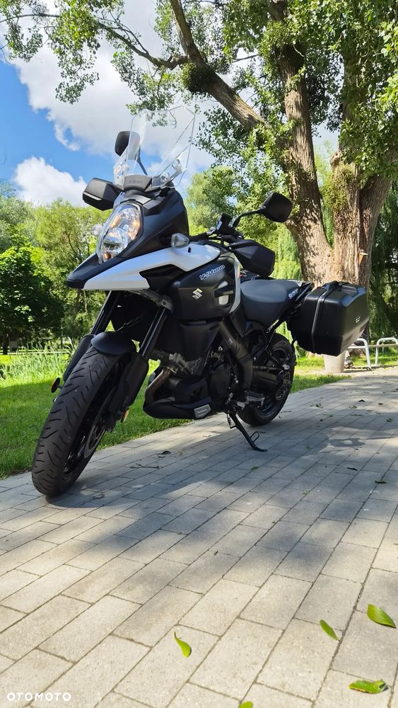 Suzuki V-STROM - 8